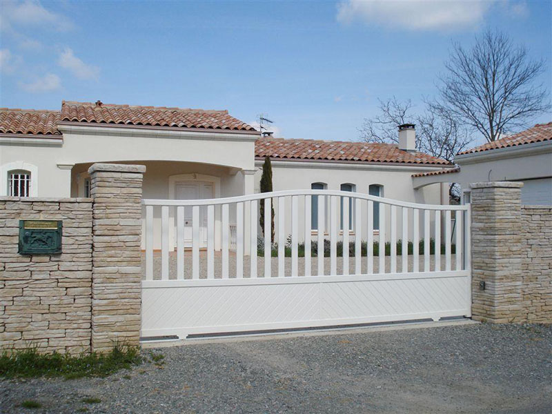 Pose et vente de portes et portails Chorges (05)